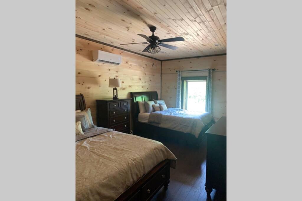 Chalet Village- Amazing Mountain Views - Piney Butt Place Gatlinburg Exteriör bild