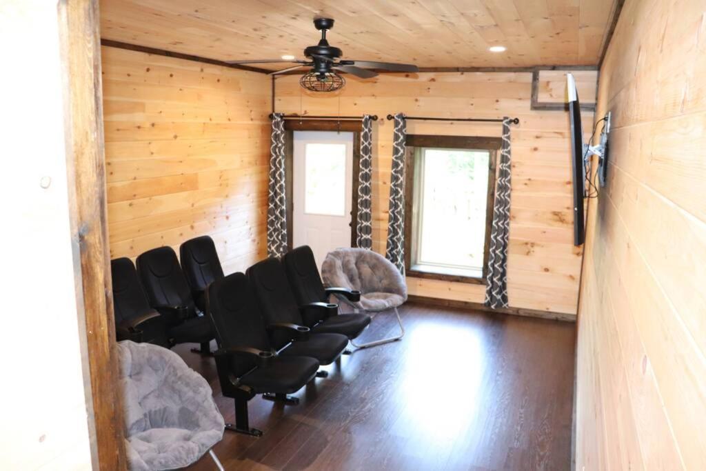 Chalet Village- Amazing Mountain Views - Piney Butt Place Gatlinburg Exteriör bild