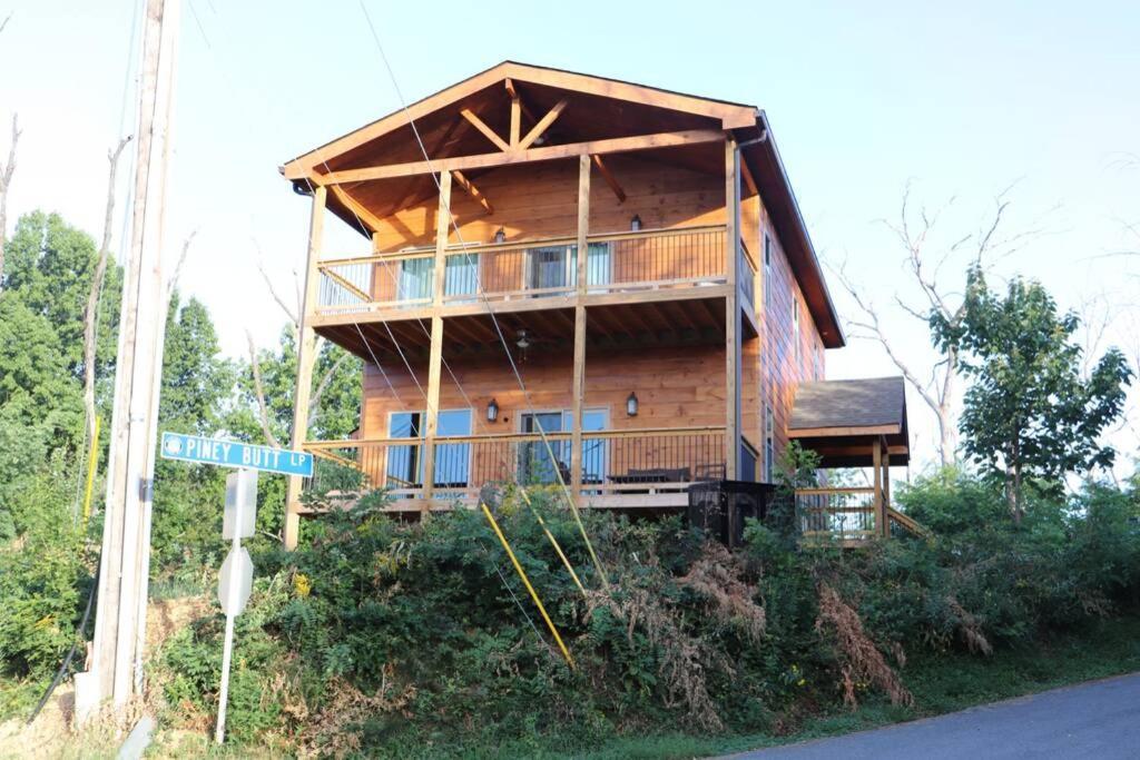 Chalet Village- Amazing Mountain Views - Piney Butt Place Gatlinburg Exteriör bild