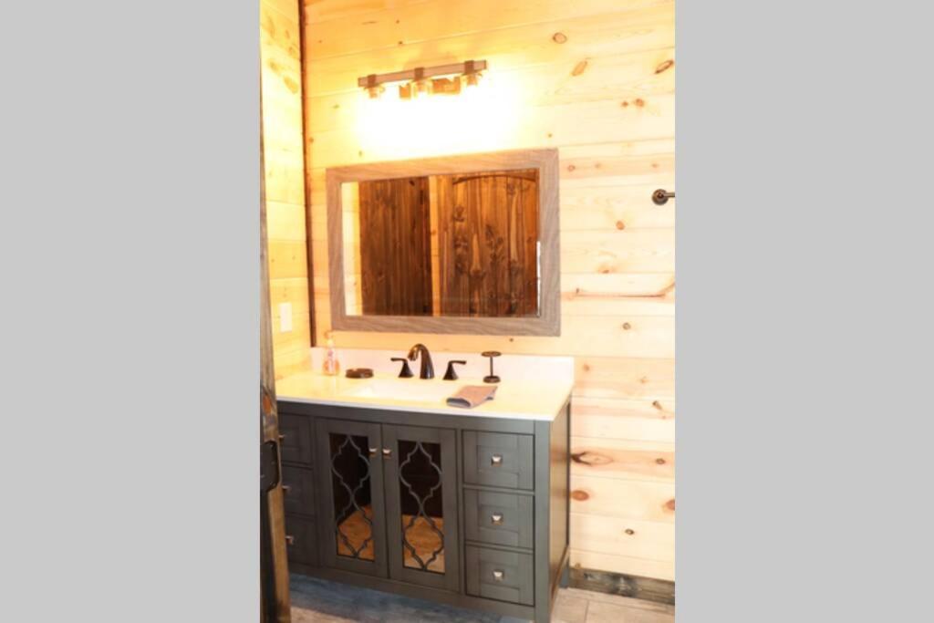 Chalet Village- Amazing Mountain Views - Piney Butt Place Gatlinburg Exteriör bild