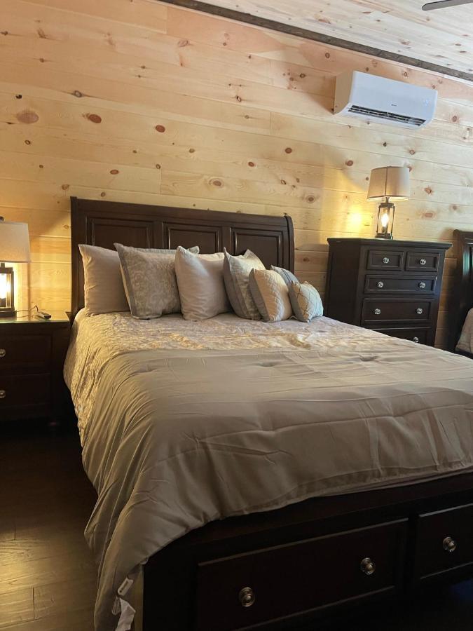 Chalet Village- Amazing Mountain Views - Piney Butt Place Gatlinburg Exteriör bild