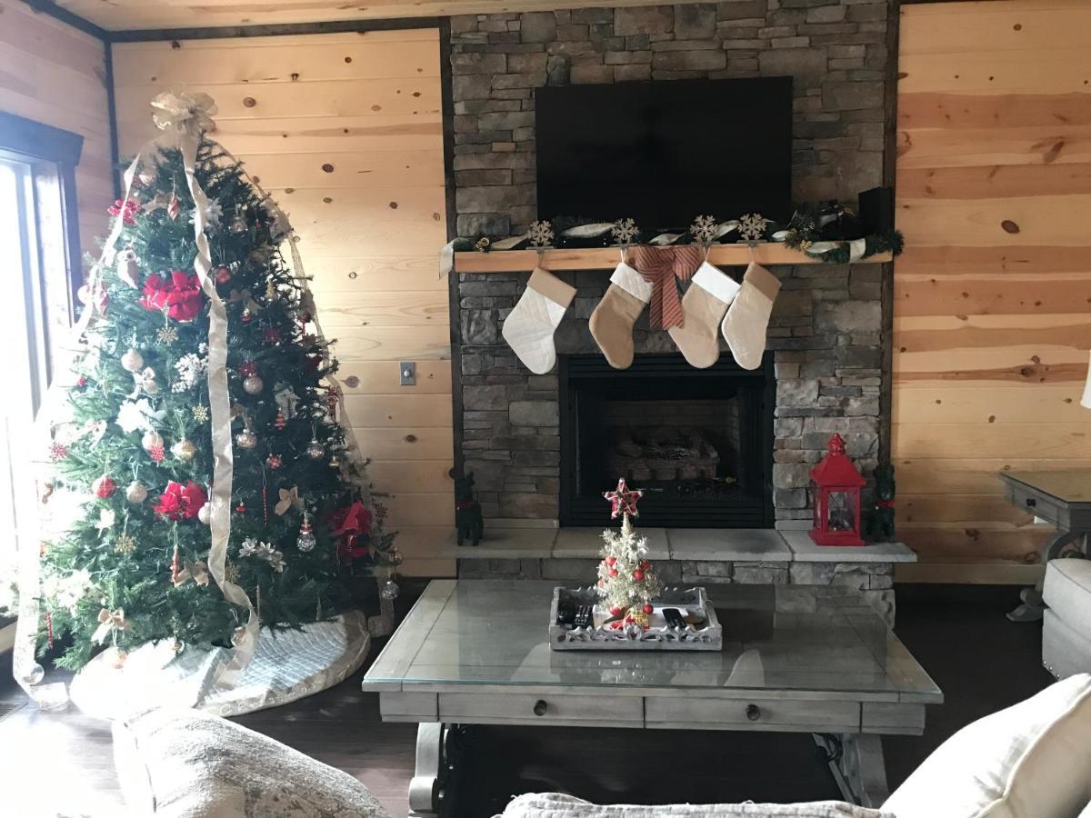Chalet Village- Amazing Mountain Views - Piney Butt Place Gatlinburg Exteriör bild